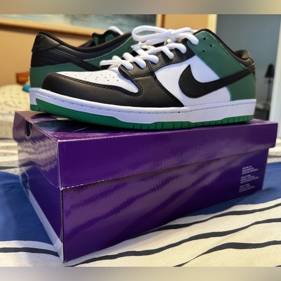 Nike SB Dunk Low Pro “Classic Green” - Picture 2 of 6